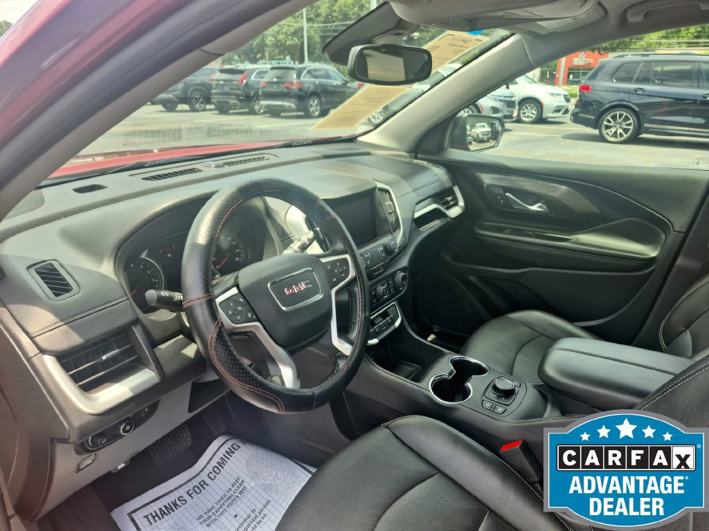 Used 2024 GMC Terrain SLT w/ Elevation Edition FWD image 11