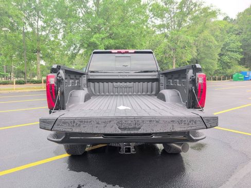 New 2026 GMC Sierra 2500 Denali w/ Denali Reserve Package AWD/4WD image 5