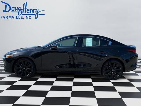 Used 2023 MAZDA MAZDA3 2.5 Turbo Sedan w/Premium Plus AWD/4WD image 2