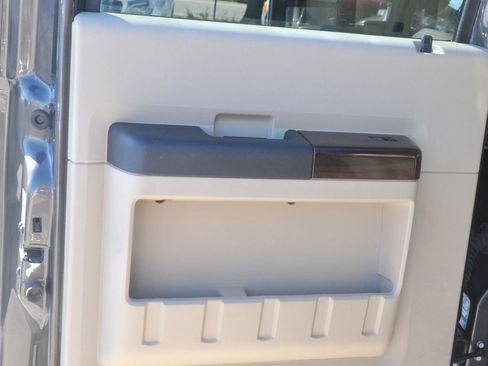 Used 2008 Ford F350 Lariat image 30