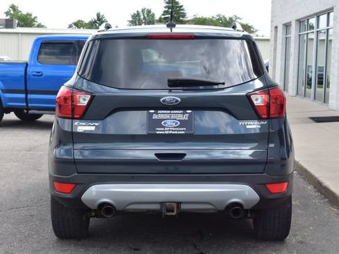 Used 2019 Ford Escape Titanium AWD/4WD image 11