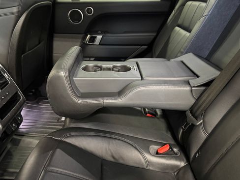 Used 2019 Land Rover Range Rover Sport SE AWD/4WD image 39