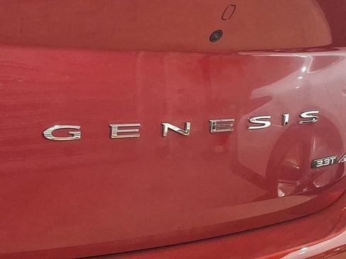 Used 2023 Genesis G70 3.3T image 30