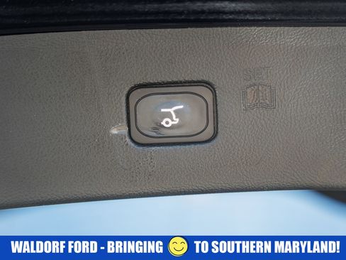 Used 2022 Ford Edge ST w/ Equipment Group 401A AWD/4WD image 12