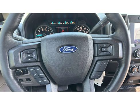 Used 2020 Ford F150 XLT w/ Equipment Group 302A Luxury AWD/4WD image 15