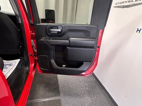 Used 2023 Chevrolet Silverado 2500 Custom w/ Custom Value Package image 25