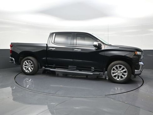 Used 2022 Chevrolet Silverado 1500 LTZ image 3