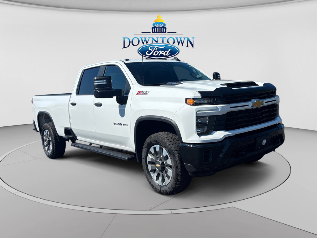 Used 2025 Chevrolet Silverado 2500 Custom w/ Custom Convenience Package AWD/4WD image 1