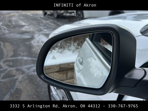 Used 2023 BMW X7 xDrive40i image 3