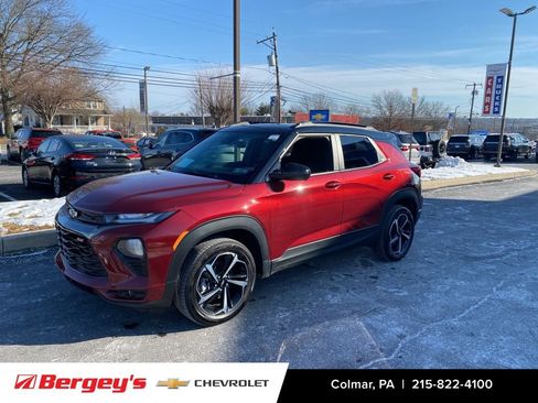 Used 2023 Chevrolet TrailBlazer RS w/ Sun and Liftgate Package image 10