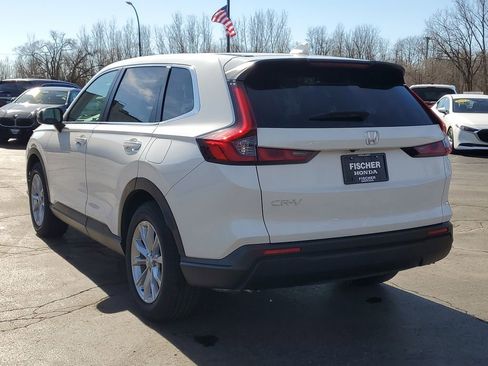 Used 2024 Honda CR-V EX image 4