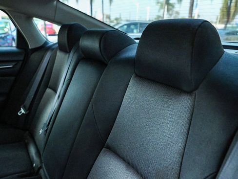 Used 2019 Honda Accord LX image 24