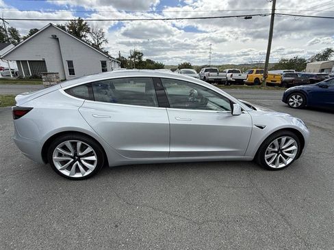 Used 2018 Tesla Model 3 Long Range image 6