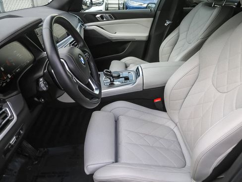 Certified 2023 BMW X5 sDrive40i w/ Parking Assistance Package image 14