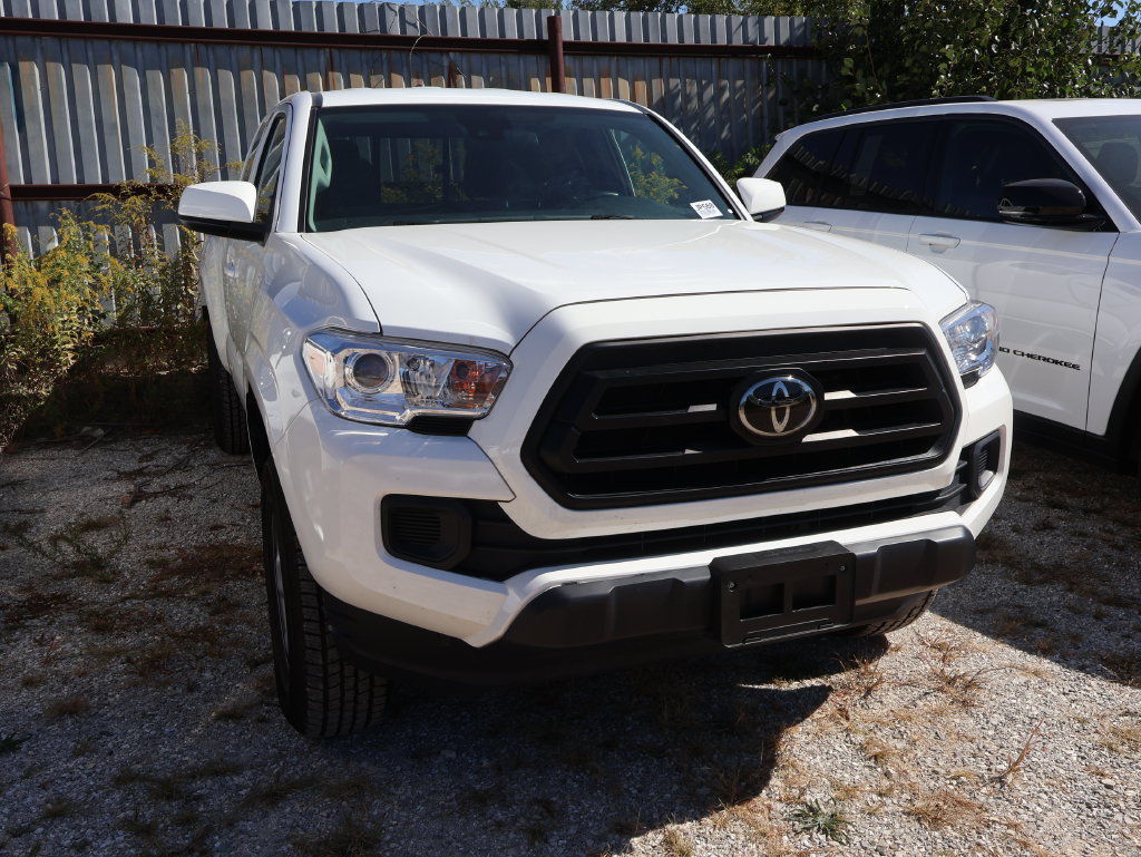 Used 2023 Toyota Tacoma SR w/ SR Convenience Package RWD image 10