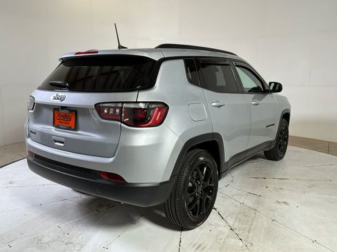 Certified 2025 Jeep Compass Latitude w/ Altitude Special Edition AWD/4WD image 8
