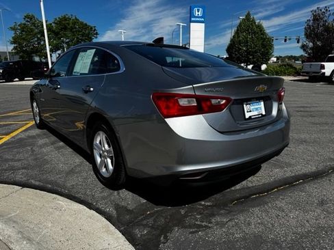 Used 2023 Chevrolet Malibu LS FWD image 5
