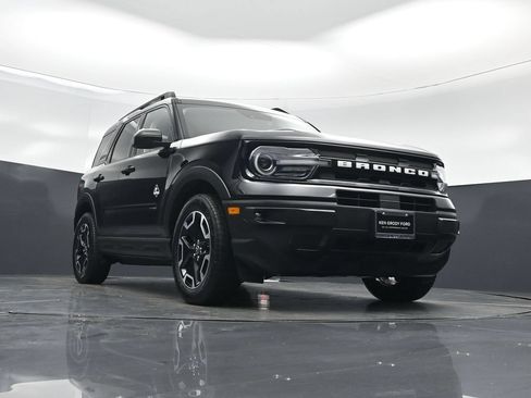 Used 2023 Ford Bronco Sport Outer Banks w/ Tech Package AWD/4WD image 74