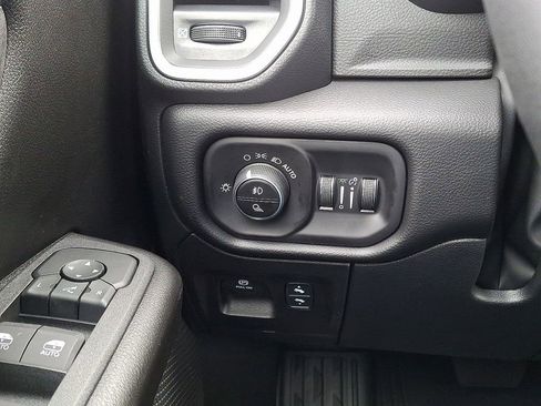New 2026 RAM 1500 Big Horn AWD/4WD image 44