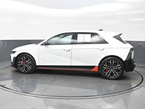 Certified 2025 Hyundai Ioniq 5 N AWD/4WD image 3
