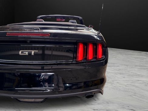 Used 2016 Ford Mustang GT Premium w/ GT Performance Package RWD image 13