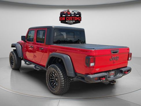 Used 2022 Jeep Gladiator Rubicon w/ Cold Weather Group AWD/4WD image 5