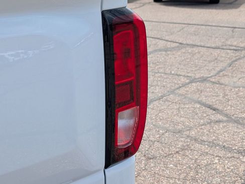 New 2026 GMC Sierra 1500 SLE AWD/4WD image 11