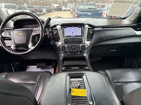 Used 2018 Chevrolet Suburban Premier image 46