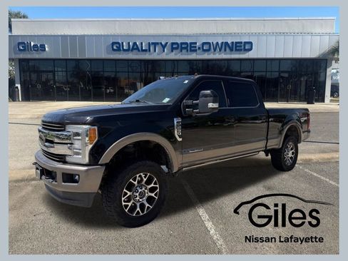 Used 2019 Ford F250 King Ranch w/ King Ranch Ultimate Package AWD/4WD image 1