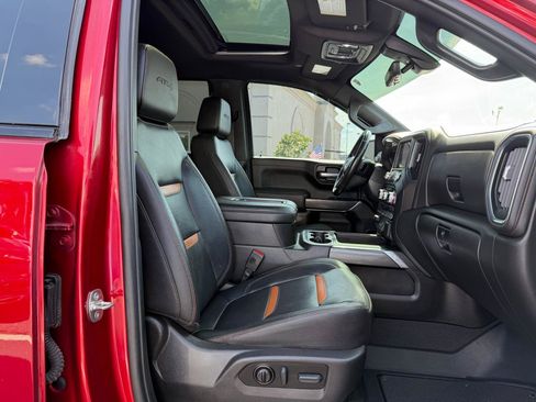 Used 2022 GMC Sierra 1500 AT4 w/ AT4 Premium Package AWD/4WD image 16