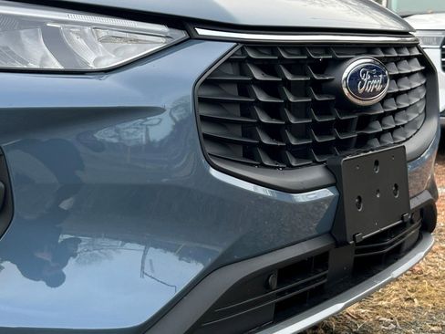 New 2026 Ford Escape Active w/ Active Premium Tech Pack image 2