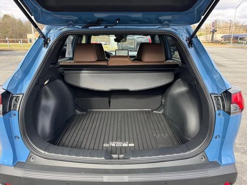 Used 2026 Toyota Corolla Cross XLE w/ Black Badges Package (TMS) image 14