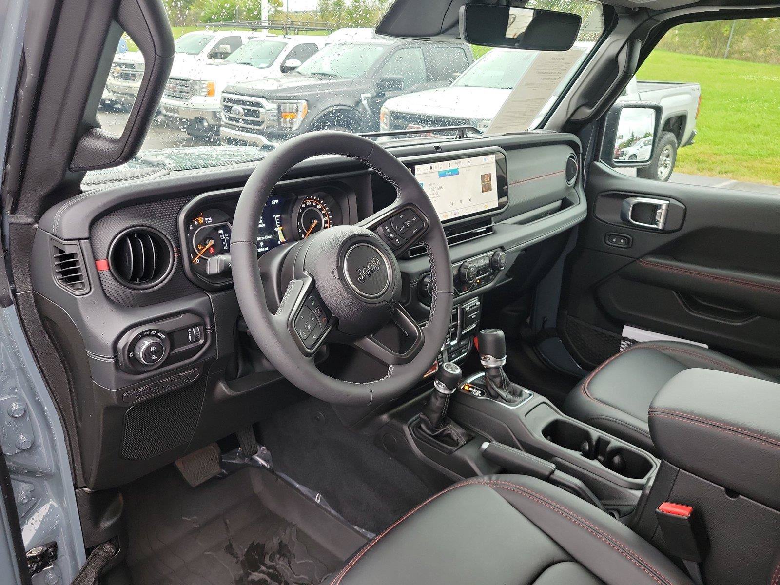 Used 2026 Jeep Gladiator Rubicon AWD/4WD image 17