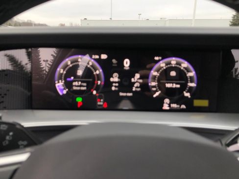 New 2026 Volkswagen Tiguan SE image 20