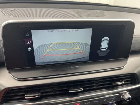 Used 2022 Kia Telluride S image 18