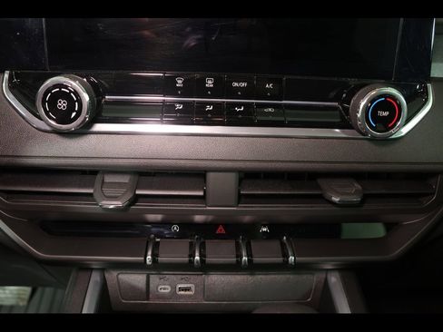 Used 2025 Chevrolet Colorado W/T w/ WT Custom Package image 26