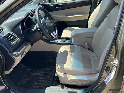 Used 2016 Subaru Outback 2.5i Limited AWD/4WD image 22
