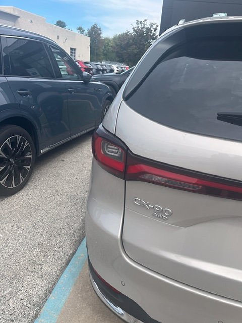 Certified 2024 MAZDA CX-90 Plug-In Hybrid w/ Premium Plus AWD/4WD image 16
