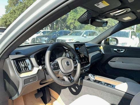 New 2026 Volvo XC60 B5 Plus w/ Protection Package Premier image 15