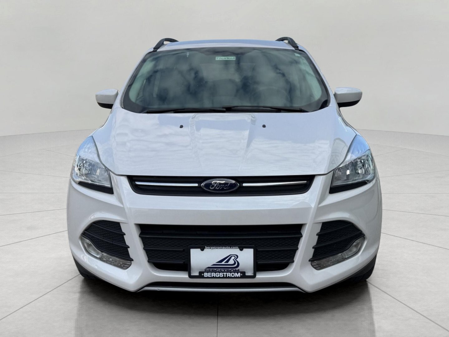 Used 2015 Ford Escape SE w/ Equipment Group 201A FWD image 4