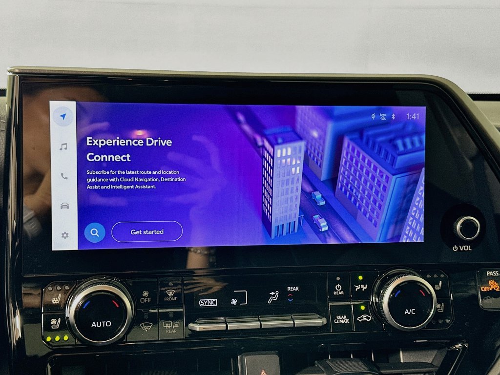 Certified 2026 Toyota Highlander Limited AWD/4WD image 13