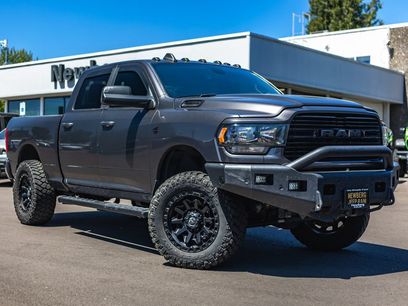 Used 2021 RAM 3500 Big Horn w/ Night Edition
