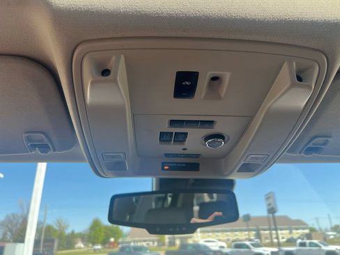 Used 2020 GMC Yukon XL Denali w/ Denali Ultimate Package AWD/4WD image 37