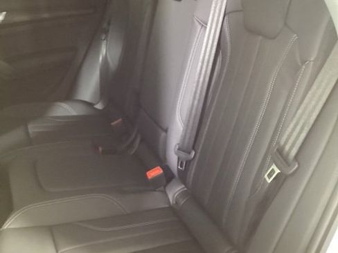 Certified 2025 Audi Q5 2.0T Premium Plus w/ Premium Plus Package image 10