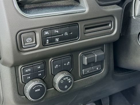 Used 2024 Chevrolet Tahoe RST w/ Luxury Package image 10