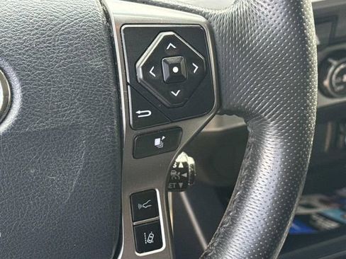 Used 2019 Toyota Tacoma SR5 image 29