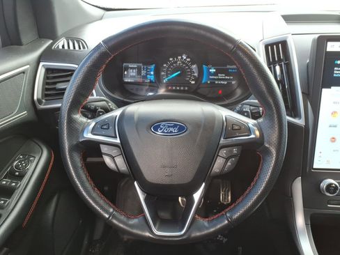 Used 2022 Ford Edge ST-Line image 20