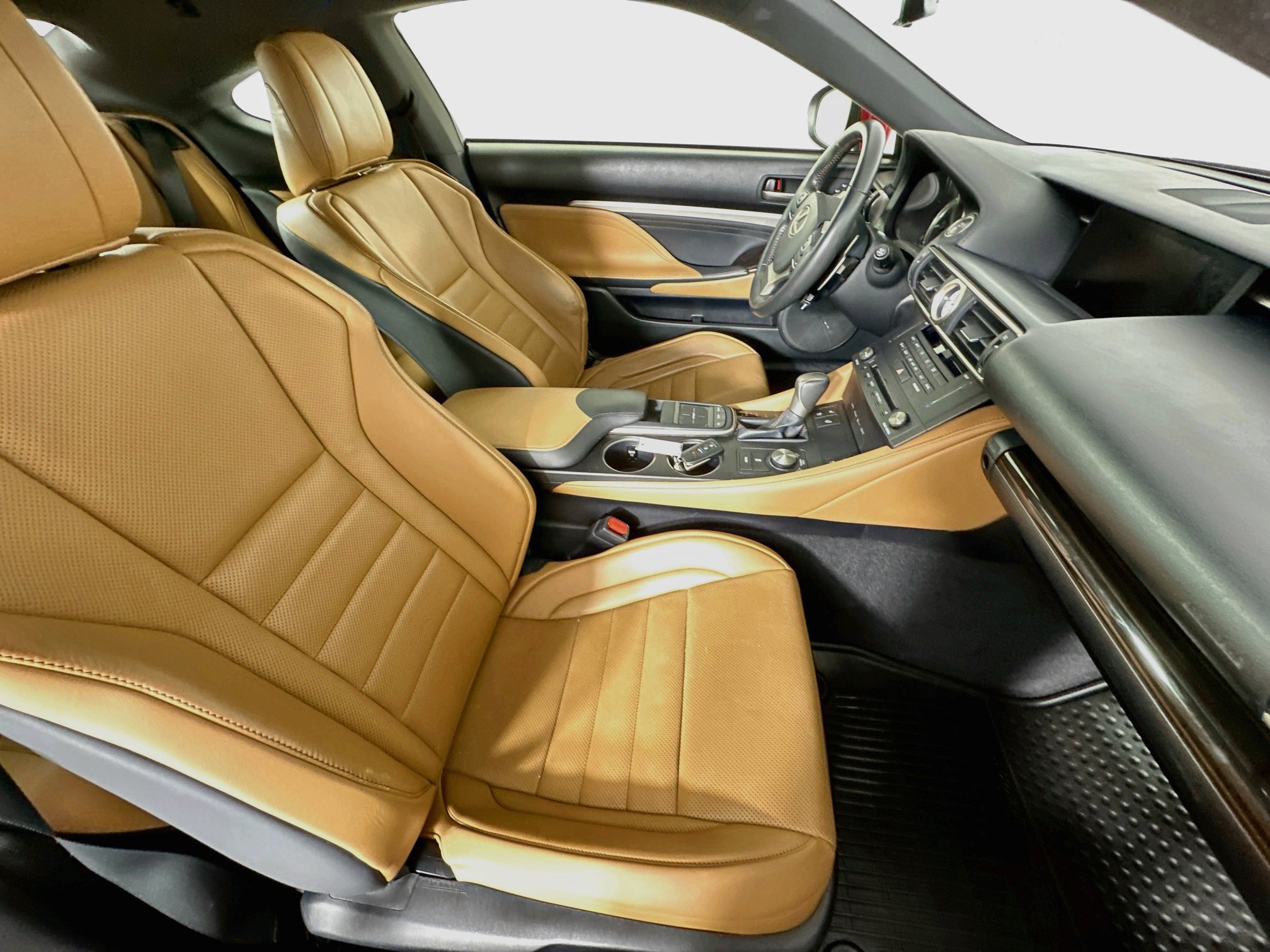 Used 2015 Lexus RC 350 AWD w/ Luxury Package image 31
