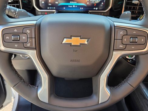 New 2026 Chevrolet Silverado 1500 LTZ w/ LTZ Premium Package AWD/4WD image 31