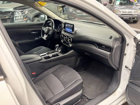 Used 2022 Nissan Sentra SV FWD image 21